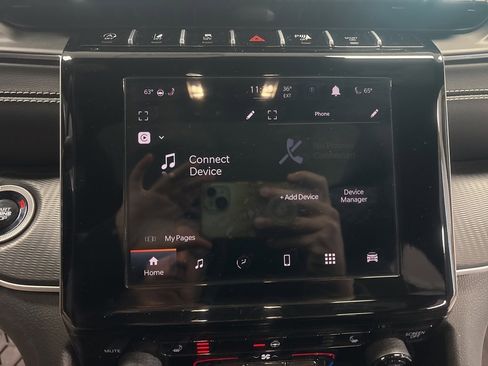 Used 2025 Jeep Grand Cherokee L Altitude image 19