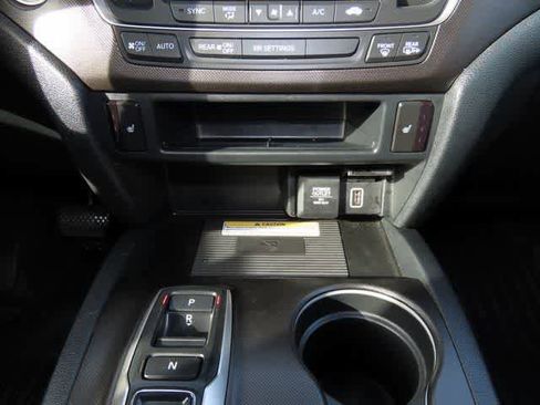 Used 2023 Honda Passport TrailSport image 22