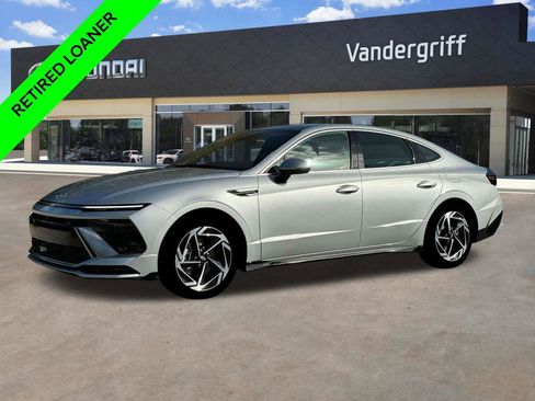 New 2025 Hyundai Sonata SEL image 2