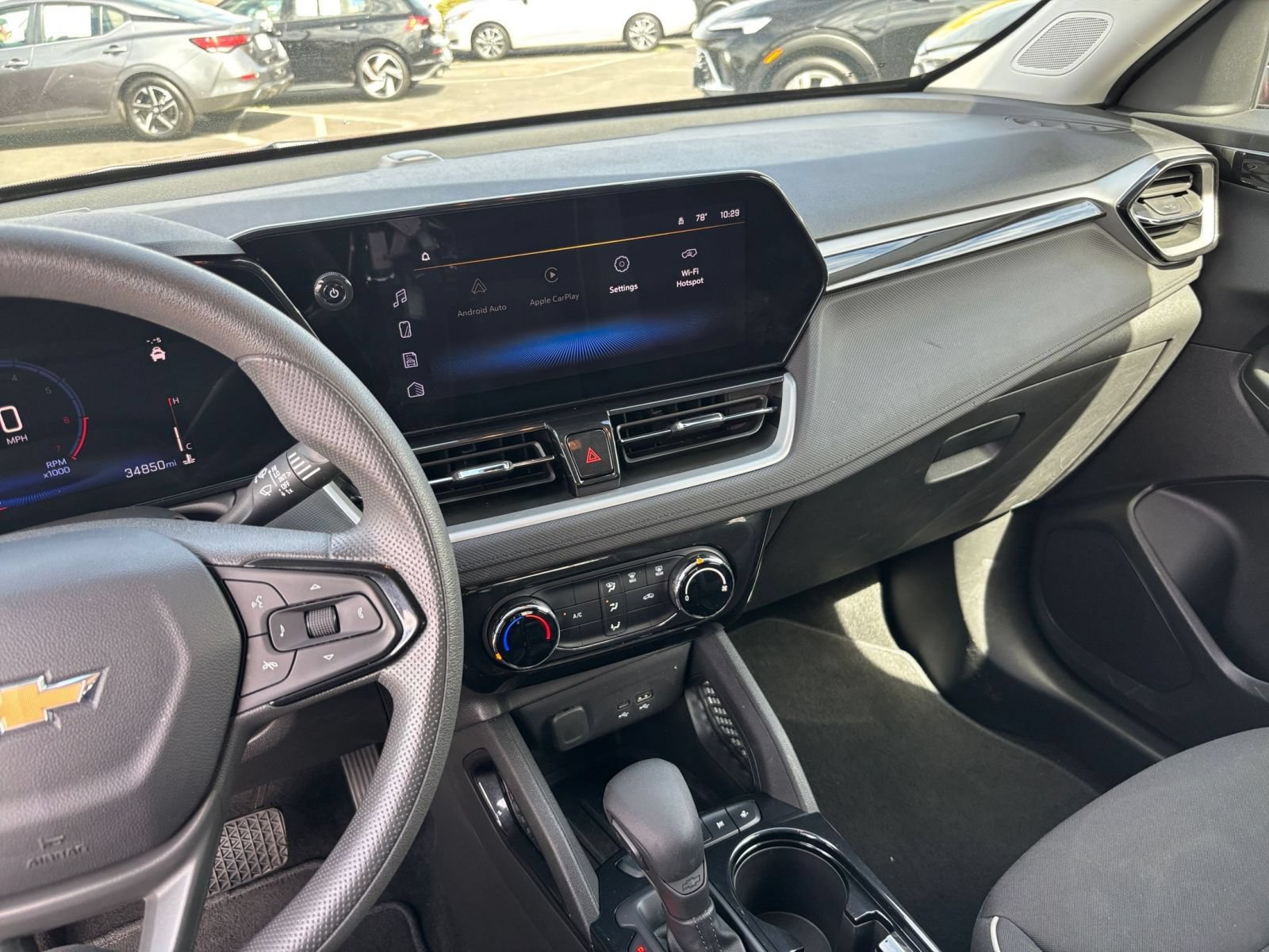 Used 2025 Chevrolet TrailBlazer LT FWD image 16
