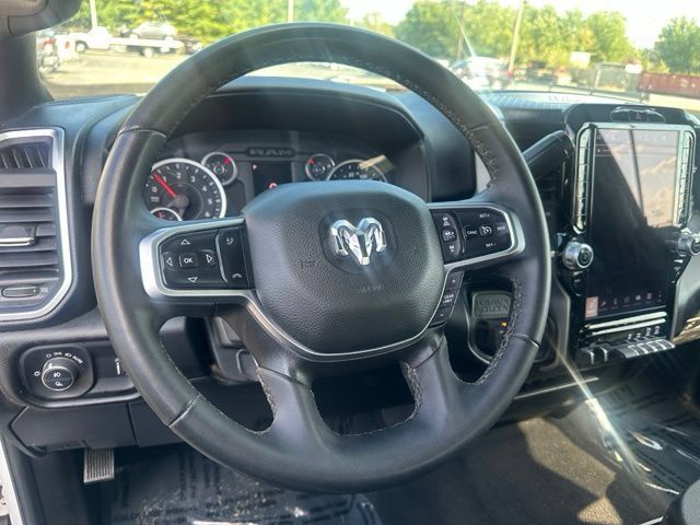 Used 2025 RAM 2500 Big Horn AWD/4WD image 23