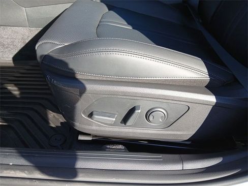 New 2026 Kia K5 EX image 12