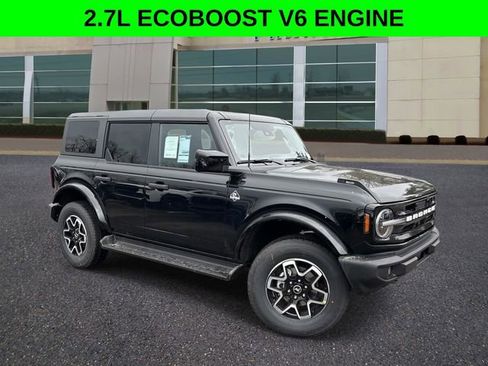 New 2026 Ford Bronco Outer Banks AWD/4WD image 1