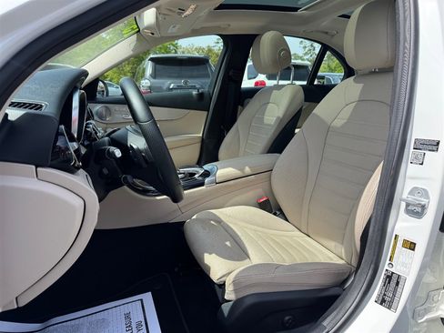 Used 2015 Mercedes-Benz C 300 4MATIC Sedan image 18