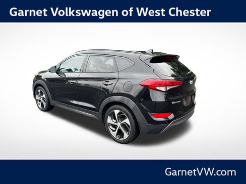 Used 2016 Hyundai Tucson Limited w/ Option Group 03 AWD/4WD image 3