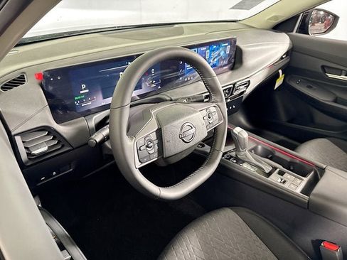 New 2026 Nissan Sentra SV w/ SV Convenience Package image 9