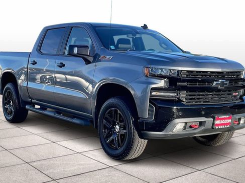 Used 2019 Chevrolet Silverado 1500 LT Trail Boss image 2