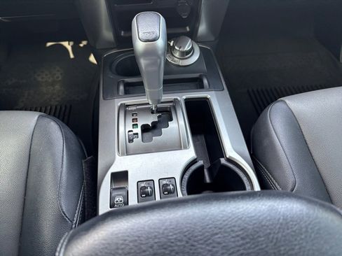 Used 2022 Toyota 4Runner SR5 Premium w/ Moonroof Package image 5