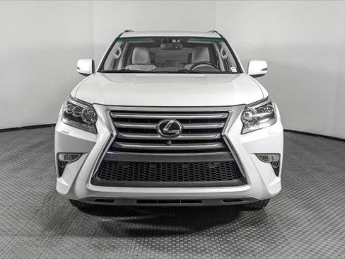 Used 2018 Lexus GX 460 Luxury image 12