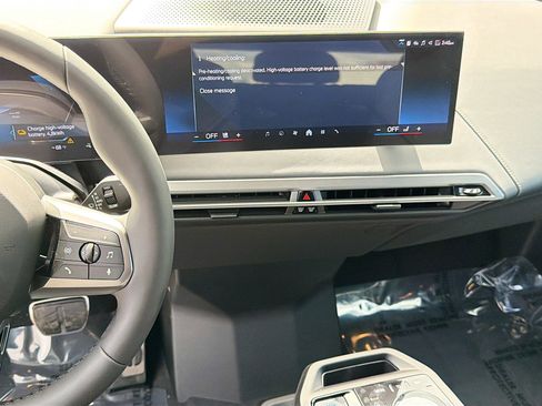 New 2026 BMW iX xDrive45 w/ M Sport Package image 28