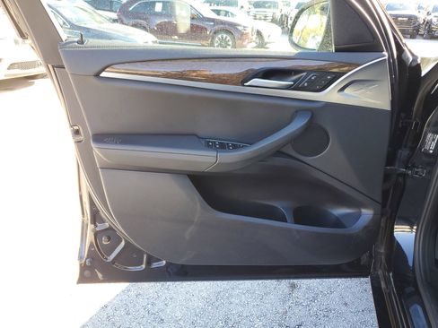 Used 2019 BMW X3 M40i w/ Driving Assistance Package image 17