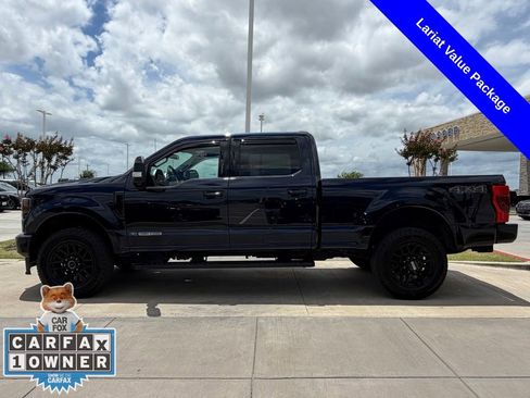Used 2022 Ford F250 Lariat w/ Black Appearance Package AWD/4WD image 11
