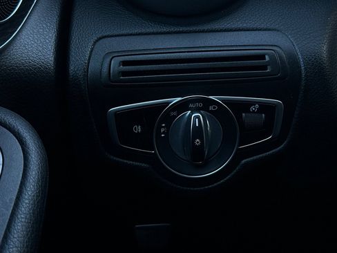 Certified 2021 Mercedes-Benz GLC 300 GLC 300 image 30