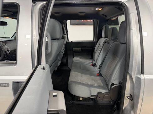 Used 2015 Ford F250 XLT w/ XLT Value Package AWD/4WD image 16