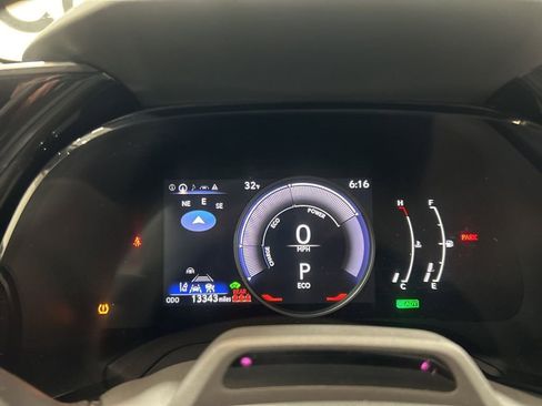 Used 2024 Lexus RX 350h w/ Convenience Package image 32