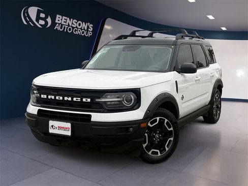 Used 2023 Ford Bronco Sport Outer Banks w/ Tech Package image 1