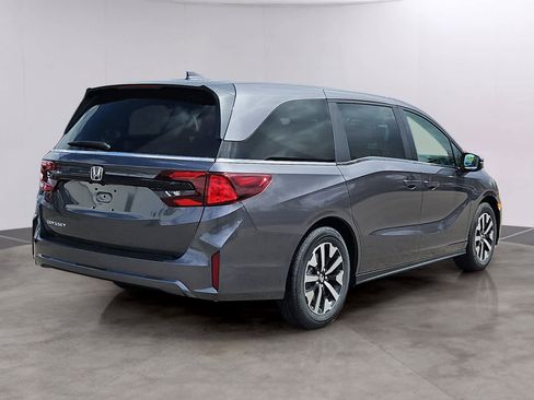 New 2026 Honda Odyssey EX-L image 3