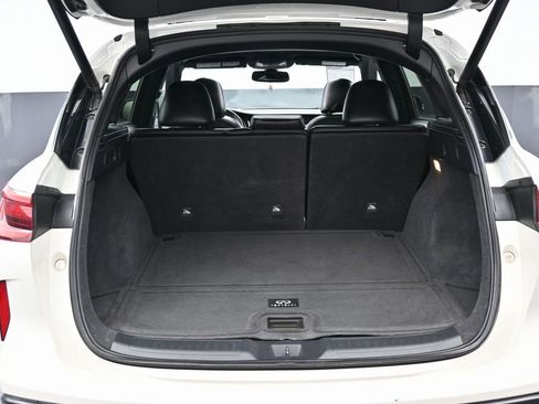 Used 2021 INFINITI QX50 Luxe w/ Appearance Package image 14