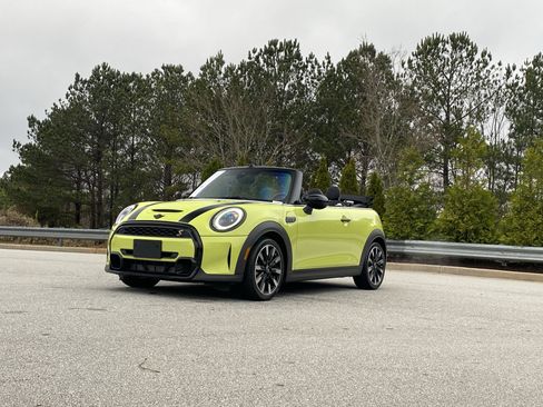 Certified 2024 MINI Cooper S image 57