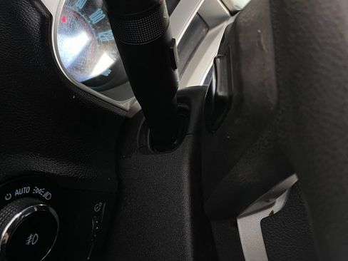 Used 2010 Chevrolet Camaro LT image 16