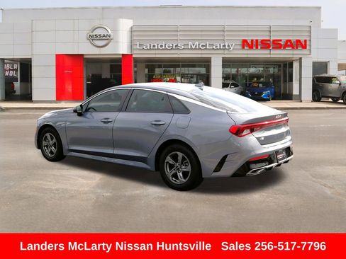 Used 2023 Kia K5 LXS FWD image 6