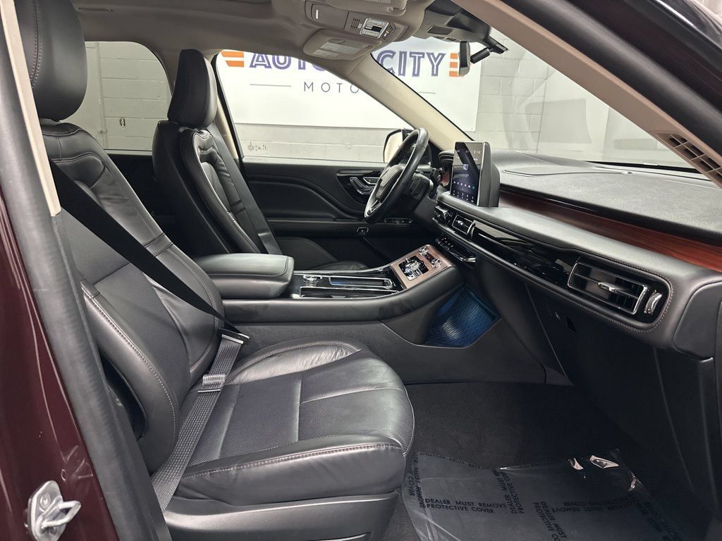 Used 2023 Lincoln Aviator Reserve w/ Equipment Group 201A AWD/4WD image 20
