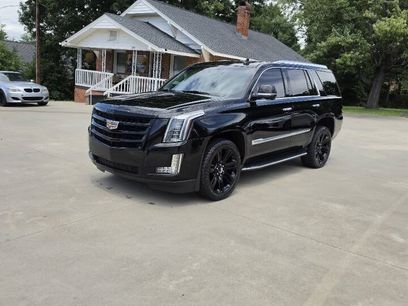 Used 2018 Cadillac Escalade Luxury