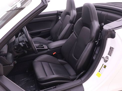 Used 2022 Porsche 911 Carrera GTS image 5