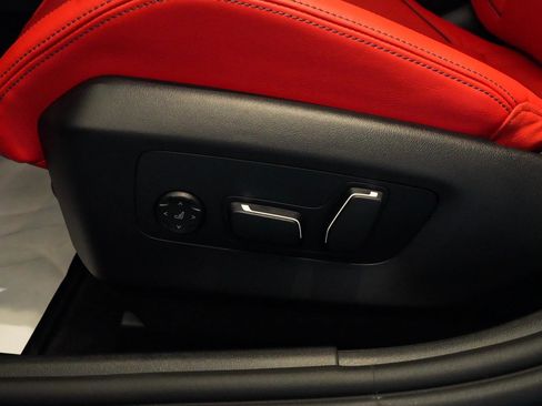 New 2026 BMW M5 w/ Executive Package image 20