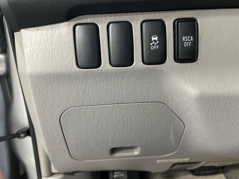 Used 2008 Toyota 4Runner SR5 image 16