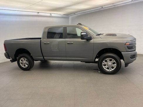 Certified 2025 RAM 2500 Laramie w/ Night Edition AWD/4WD image 6