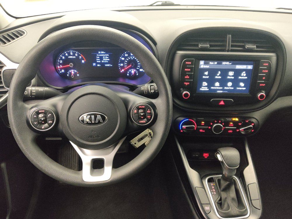 Used 2020 Kia Soul LX FWD image 22