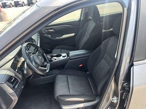 Certified 2024 Nissan Rogue SV AWD/4WD image 13