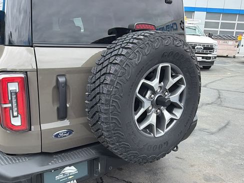 Used 2025 Ford Bronco Badlands AWD/4WD image 27