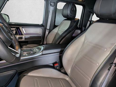 Certified 2025 Mercedes-Benz G 580 w/ EQ Technology image 18