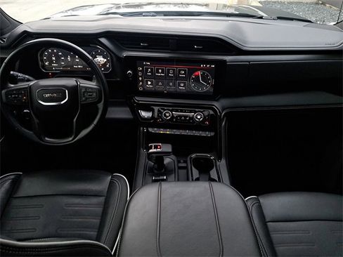 Used 2023 GMC Sierra 1500 AT4X w/ AT4X AEV Edition image 18