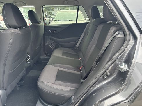 Certified 2025 Subaru Outback Premium w/ Popular Package #1A image 16