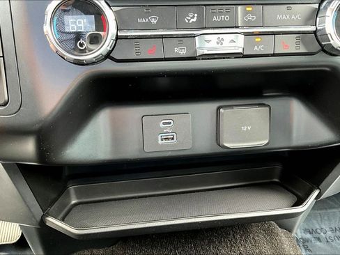 Used 2021 Ford F150 XLT w/ Equipment Group 302A High AWD/4WD image 18
