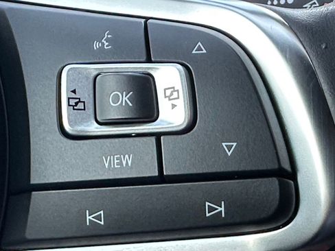 Used 2020 Volkswagen GTI S image 20