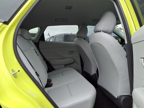 Used 2024 Hyundai Kona SEL w/ Convenience Package FWD image 24