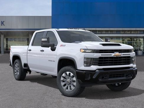 New 2026 Chevrolet Silverado 2500 Custom w/ Custom Value Package AWD/4WD image 7