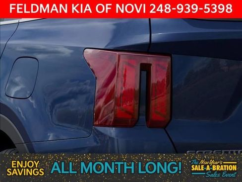 New 2025 Kia Sorento S w/ Panoramic Sunroof Package image 11