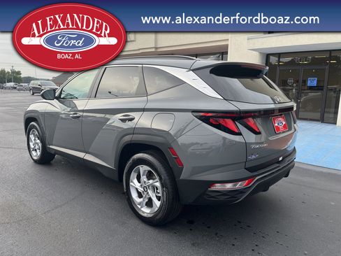 Used 2024 Hyundai Tucson SEL image 2