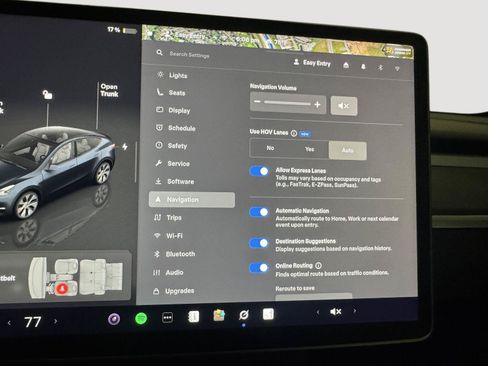 Used 2024 Tesla Model Y Long Range AWD/4WD image 13
