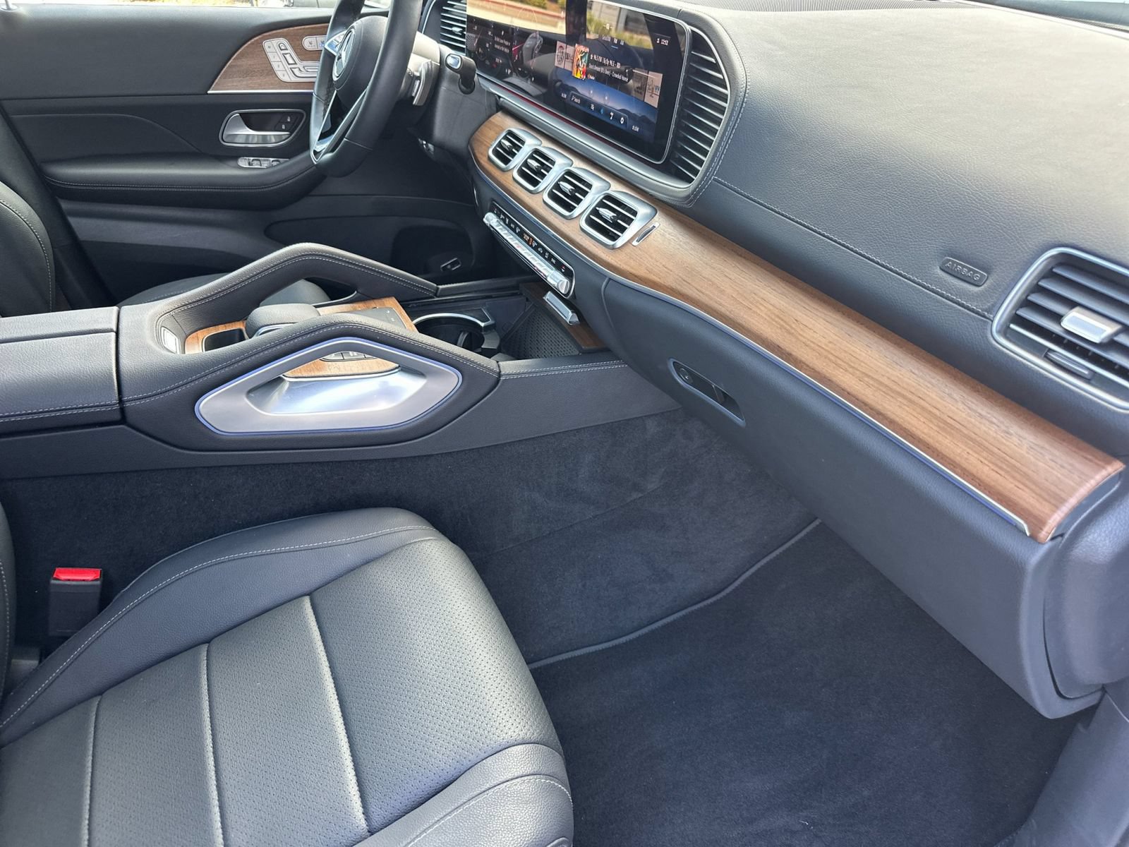 Certified 2026 Mercedes-Benz GLE 450 4MATIC Coupe image 18