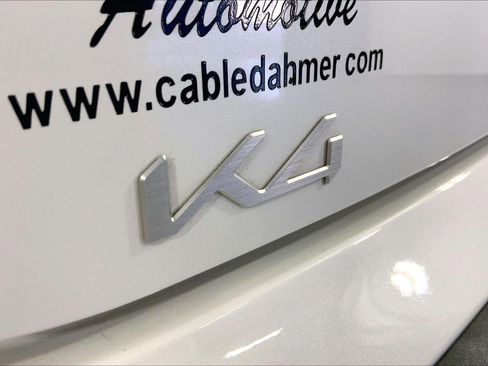 Used 2025 Kia K4 LXS image 8