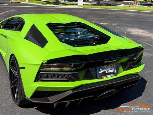 Used 2018 Lamborghini Aventador S AWD/4WD image 45