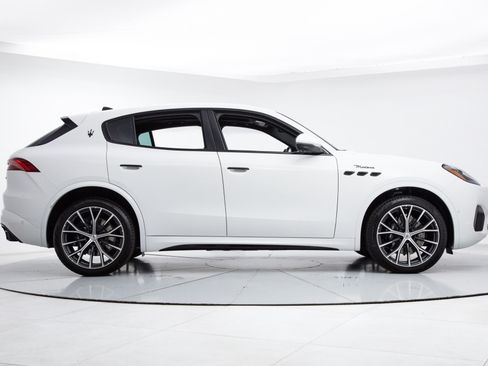 New 2026 Maserati Grecale Modena AWD/4WD image 6