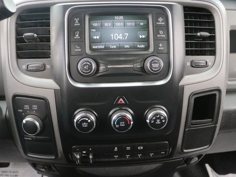 Used 2015 RAM 5500 Tradesman w/ Cold Weather Group image 21