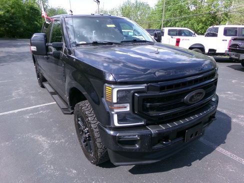 Used 2020 Ford F250 Lariat AWD/4WD image 2